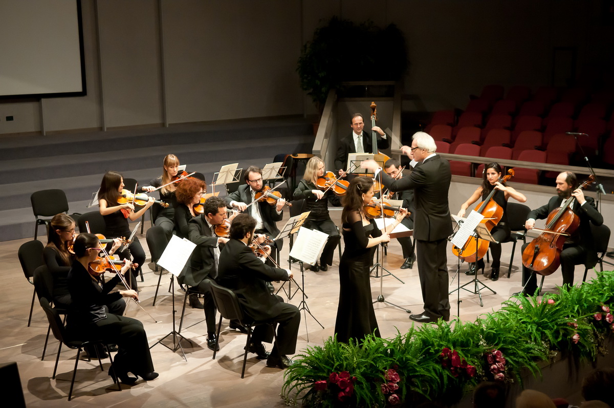 Myriam Dal Don con la Nuova Orchestra da Camera F. Busoni