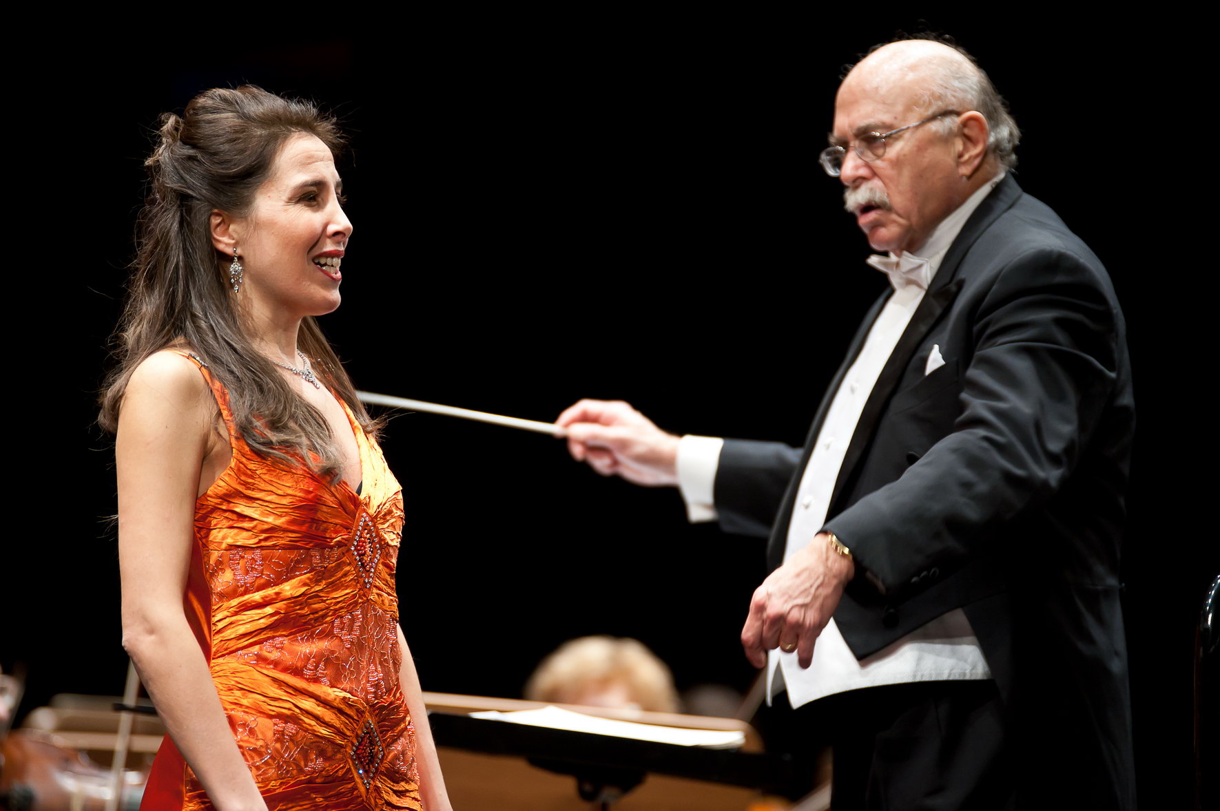 Il soprano Silvia Martinelli e il m° Robert Gutter Il soprano Silvia Martinelli e il m° Robert Gutter
